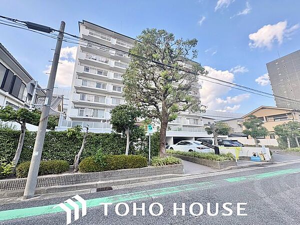 建物に対して高い耐震性・耐久力に基づく信頼こそが、まずは快適な住まいの大前提。長年の経験と試行錯誤から生まれた様々な技術が、堅牢なすまいづくりを実現します。