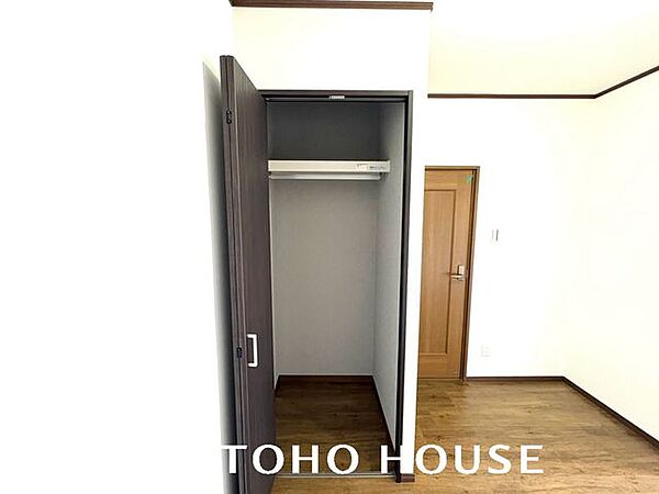 各部屋に必要な量の収納があるか、高さ・奥行きは適度で、活用しやすいものになっているか。 “量”だけでなく、”位置”によっても変わる「収納力」を子どもの成長も加味して確認しよう。