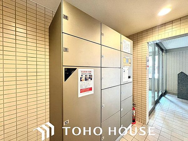 もう再配達の面倒な手間とは今日でさよなら！24時間いつでも荷物が確実に受け取れる便利な宅配ボックスであなたの毎日を快適に。帰宅時間を気にせずネット通販を大満喫！
