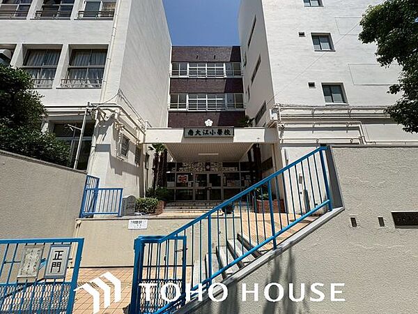 大阪市立南大江小学校 徒歩2分。 100m