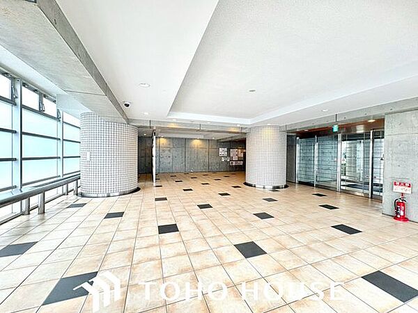 ここから始まる『日常』はご家族にとって大切な時間となります。だからこそ、少しでも豊かに、少しでも快適に。そんな想いから生まれた本邸宅は、これから先のお住まいをきっと支えてくれるはずです。