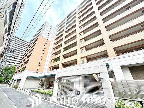 大切な時間を共に過ごすのは、「家族」も「お住まい」も同じです。時代が経っても変わらない居住性の高さと、いつまでも色褪せず住む毎に親しみ深くなるデザイン。