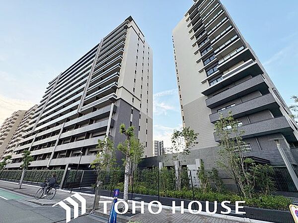 物件の陽当りや通風・仕様設備やお部屋の大きさの比較、近隣・周辺環境や街並みなど、資料には掲載していない情報が現地にはたくさんあります。　是非ご確認ください。