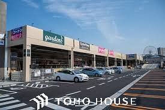 ホームセンターコーナン枚方大橋店 徒歩16分。 1240m