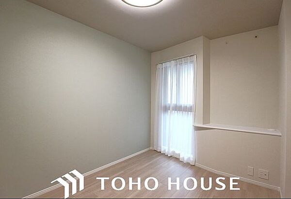 忙しく過ぎゆく日常を置き去るほど、ゆったりした時間が流れる住環境です。『快適』は「家」と「街」と「環境」が調和した時に訪れるのだと改めて感じさせてくれます。