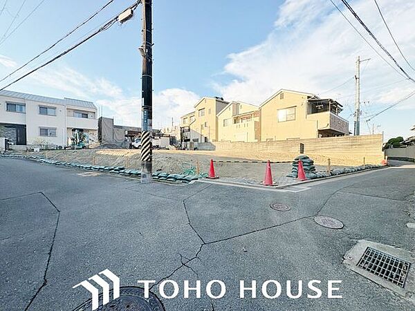 全4区画の土地分譲、全区画暮らしやすい2階建てプランが建築可能です。