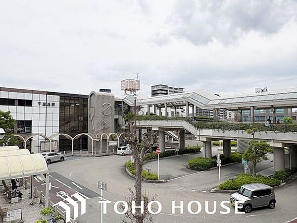 千里丘駅(JR西日本 東海道本線) 徒歩17分。 1350m