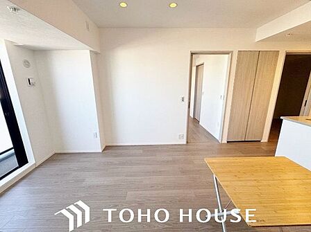 「想像していた以上に広い」が写真を撮っているときの感想です。家事動線に配慮したプランによりご家族がくつろげる明るく広い空間が確保できました。