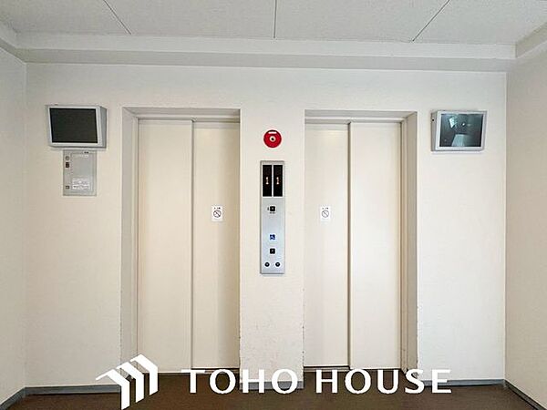 マンション内にエレベーター完備。忙しい朝にも便利です
