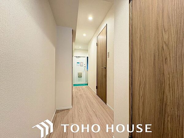 建物完成前には物件の現地と、近隣の完成施工例をご案内させて頂きます。その他資金計画やローン返済シュミレーションなど、ファイナンス面のご相談も承ります。お気軽にご相談下さいませ。