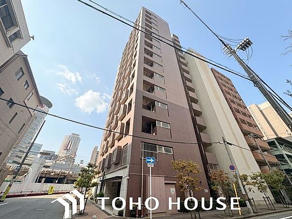 大切な時間を共に過ごすのは、「家族」も「お住まい」も同じです。時代が経っても変わらない居住性の高さと、いつまでも色褪せず住む毎に親しみ深くなるデザインです。