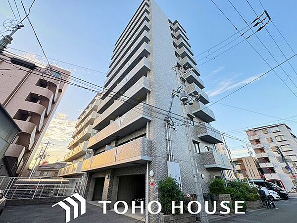 大阪メトロ長堀鶴見緑地線「蒲生四丁目」駅まで徒歩3分という駅近の好立地。周辺には生活を支える施設が充実しており、毎日の用事もスムーズに完結します。