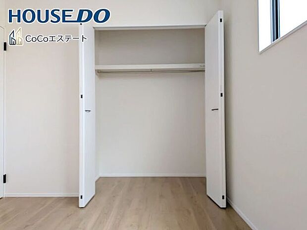 □■収納■□各部屋にクローゼット完備♪ゆとりの収納で、お部屋がスッキリ片付きます。