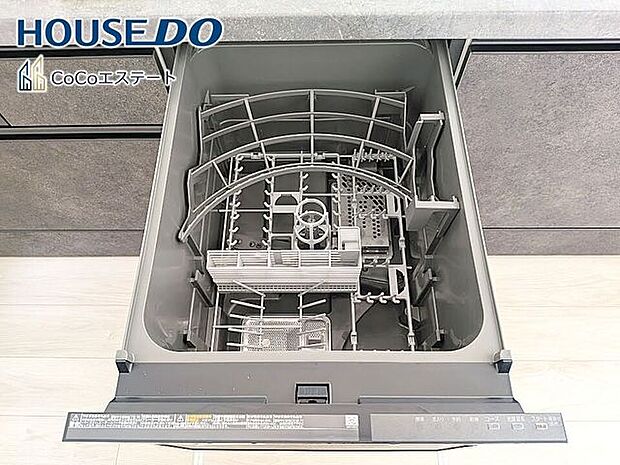 □■食器洗浄乾燥機■□家事の強い味方♪食器洗いの手間が省けて家事の時短!水仕事が減って手荒れも防止に!