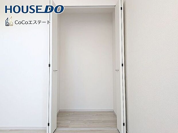 □■収納■□各部屋にクローゼット完備♪ゆとりの収納で、お部屋がスッキリ片付きます。