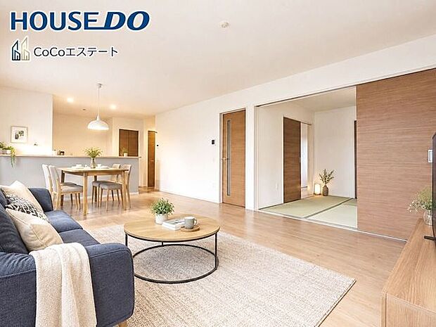 □■リビング■□※家具・小物・CG等はイメージです。17帖LDK♪ご家族が集まる中心となる開放的なリビング♪大きなテレビを置いたり、家具選びにこだわったりと楽しみが広がりますね。