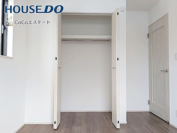 □■収納■□各部屋にクローゼット完備♪ゆとりの収納で、お部屋がスッキリ片付きます。