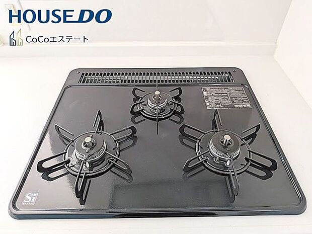 □■三口コンロ■□同時にお料理が可能♪煮物と炒め物と汁物と一度に作れます。