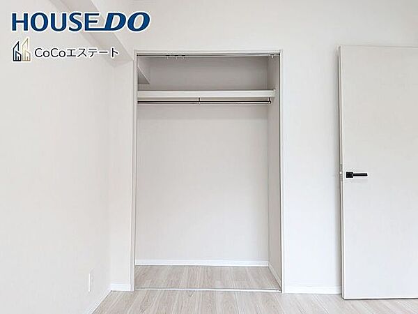 □■収納■□5.9帖の洋室の収納です♪