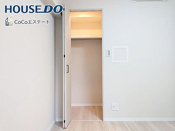 □■収納■□4.9帖の洋室の収納です♪