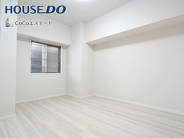 □■洋室■□5.1帖の洋室です♪ウォークインクローゼット付きのお部屋♪