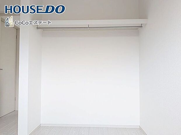 □■収納■□4.5帖の洋室のオープンクローゼットです♪