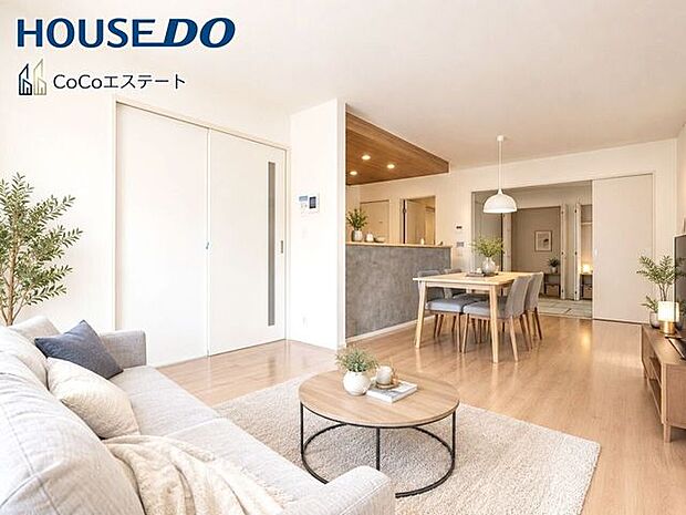 □■リビング■□※家具・小物・CG等はイメージです。17.1帖LDK♪ご家族が集まる中心となる開放的なリビング♪大きなテレビを置いたり、家具選びにこだわったりと楽しみが広がりますね。