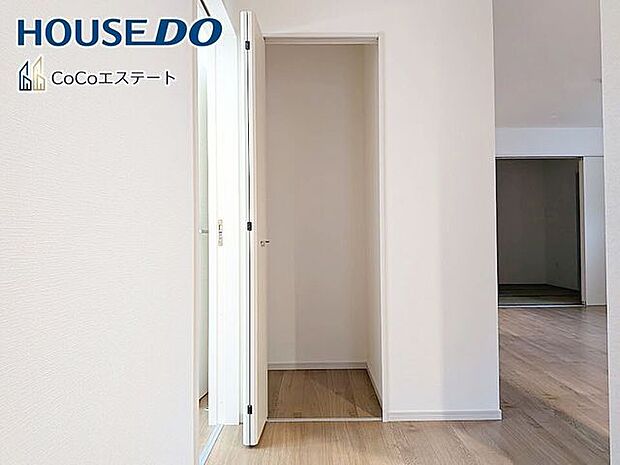 □■収納■□パントリーです♪キッチン用品や食品のストックに使用できます。