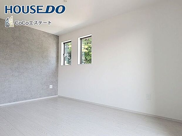 □■洋室■□7.1帖の洋室です♪光が取り込みやすい2面採光のお部屋です。日当たり・風通し良好です♪