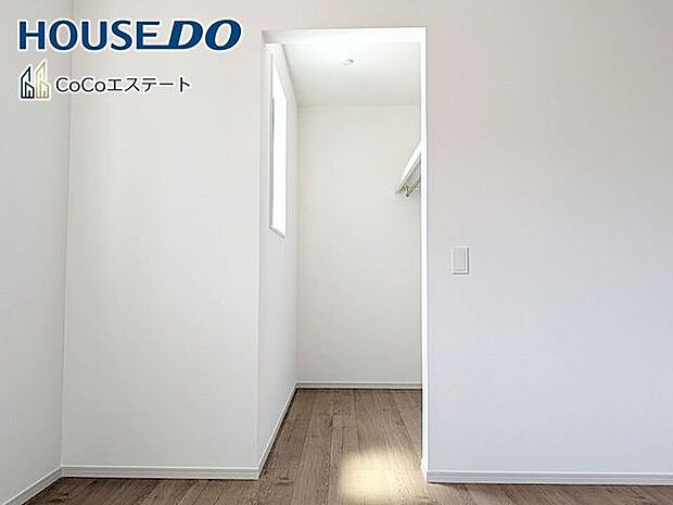 □■収納■□各部屋にクローゼット完備♪ゆとりの収納で、お部屋がスッキリ片付きます。
