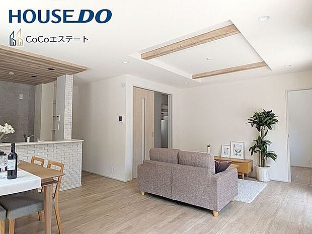 □■リビング■□※家具・小物・CG等はイメージです。19帖LDK♪大きなテレビを置いたり、家具選びにこだわったりと楽しみが広がりますね。