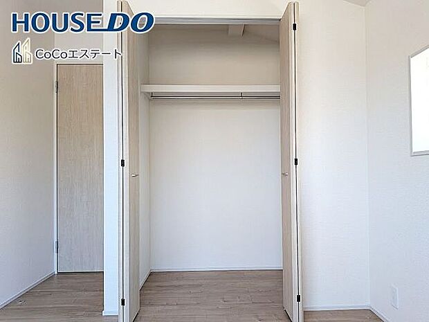 □■収納■□各部屋にクローゼット完備♪ゆとりの収納で、お部屋がスッキリ片付きます。