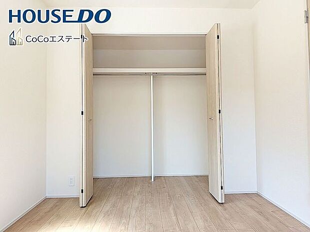 □■収納■□各部屋にクローゼット完備♪ゆとりの収納で、お部屋がスッキリ片付きます。