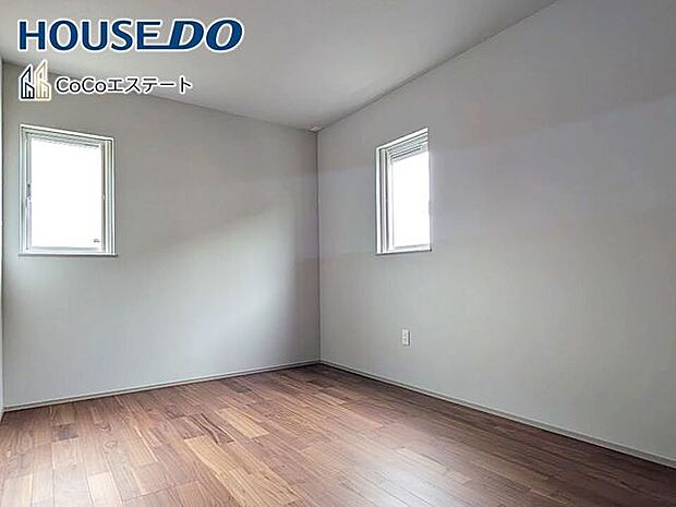 □■洋室■□6帖の洋室です♪光が取り込みやすい2面採光のお部屋です。日当たり・風通し良好です♪