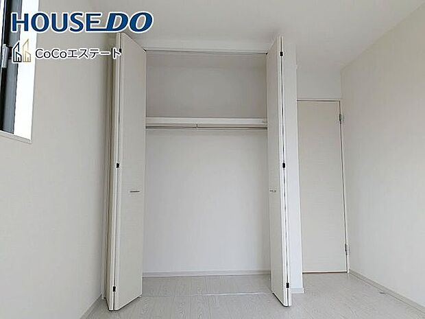 □■収納■□各部屋にクローゼット完備♪ゆとりの収納で、お部屋がスッキリ片付きます。