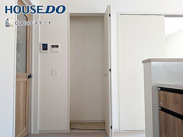 □■収納■□パントリーです♪キッチン用品や食品のストックに使用できます。