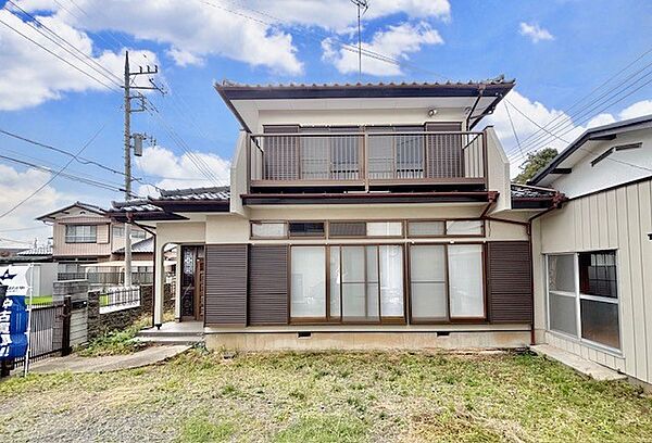 ？外観｜（リフォーム前）白を基調とした優しいデザインの外観です。