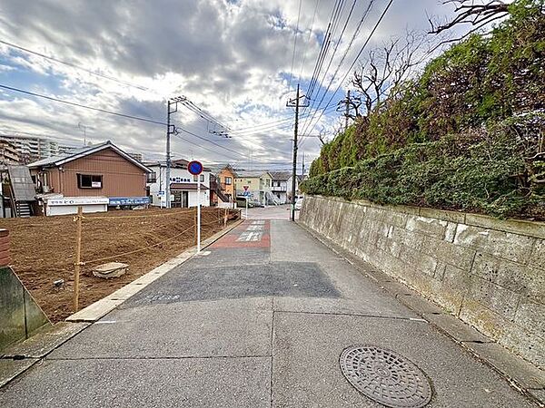 この物件の前面道路です。