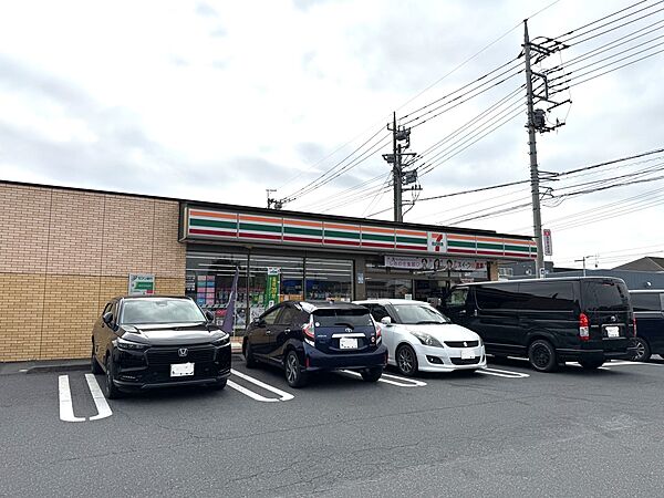 コンビニ 900m セブンイレブン　蓮田西新宿1丁目店()