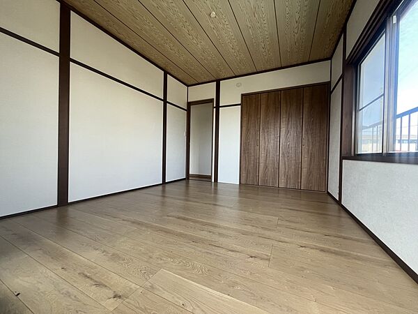 【2F洋室】※リフォーム後の写真です。（2026年4月撮影）