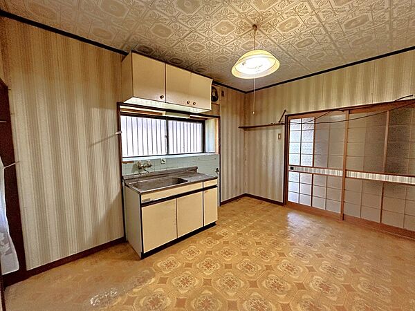 【洋室】※リフォーム前の写真です（2026年6月撮影）