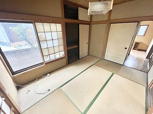 洋室を拡大表示