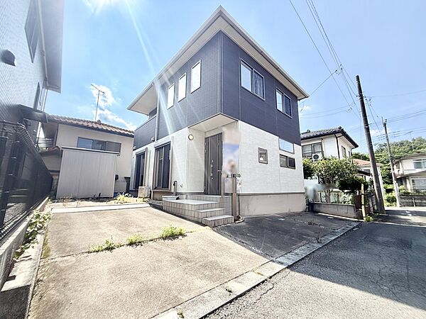detached 埼玉県坂戸市鎌倉町3-22-2