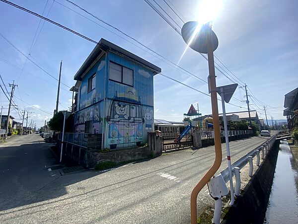 幼稚園・保育園 600m 八代双葉保育園