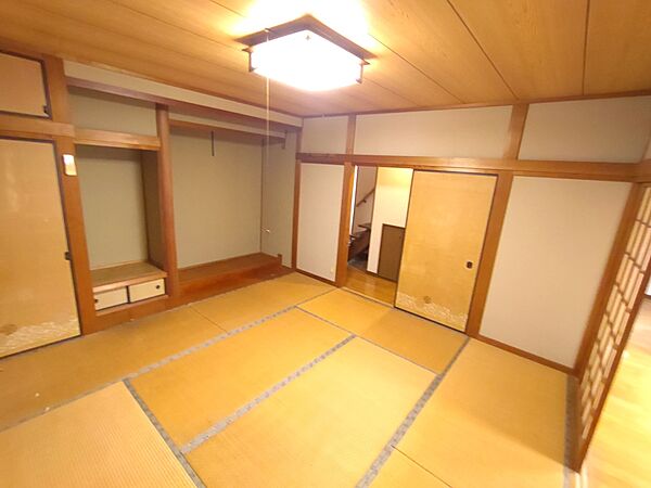 【1F和室】和室でしか感じることのできない趣のある空間です（2026年6月撮影）