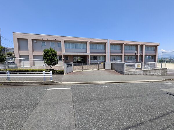 小学校 1100m 熊本市立龍田西小学校