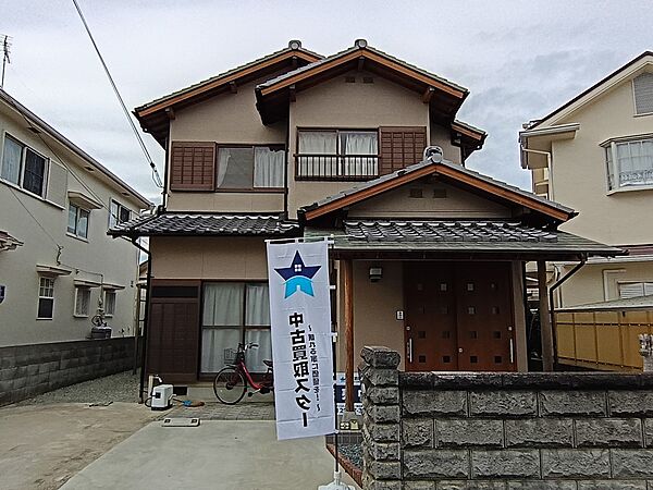 外観：328000678825