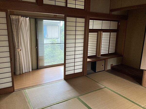 【和室】縁側と繋がる和室です♪（2026年6月撮影）