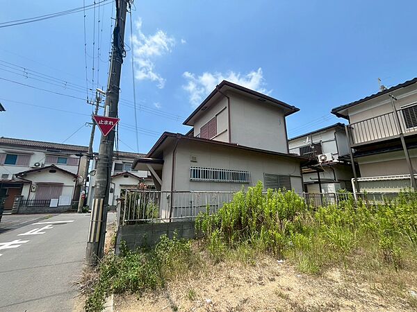 新築用地として