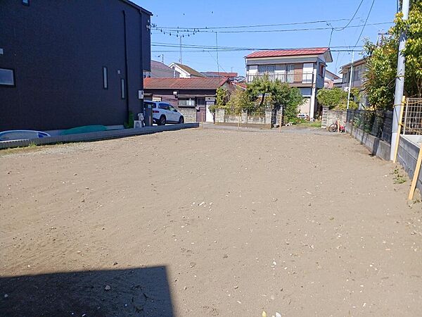 土地奥行の広さが良く判ります。